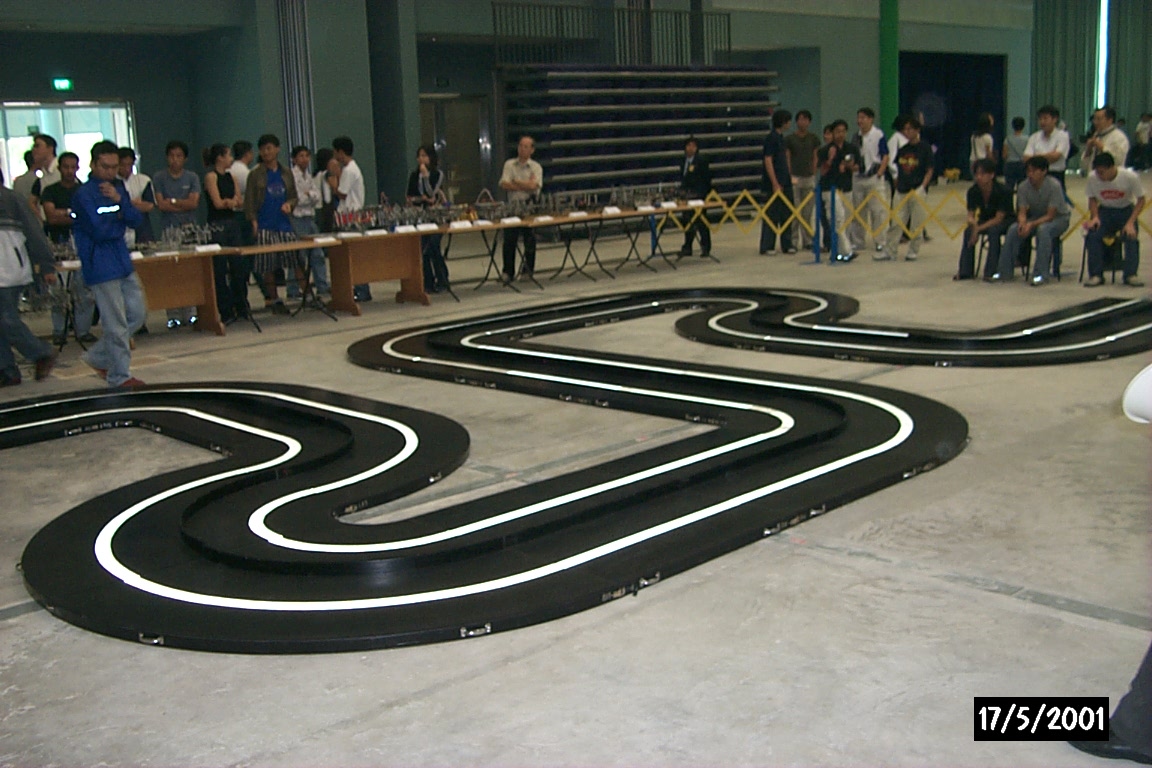 Singapore Robotic Games, 15-17 May 2001, Singapore Science Center